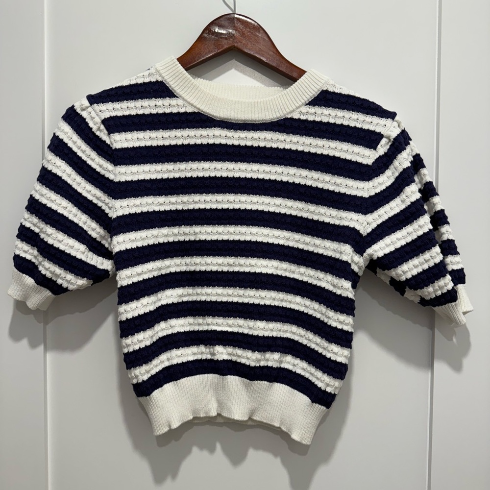New Zara Navy and White Striped Crew Neck Cropped Sweater